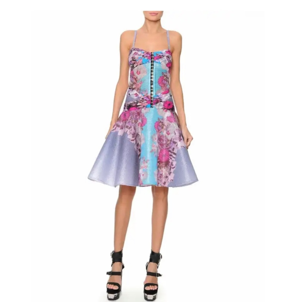 Versace Lilac Floral Raffia Corset Dress with Flounce Skirt, Size 44 - US 8 - Picture 6 of 16